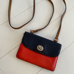 Coach wallet with leather strap crossbody